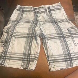 Never worn Men’s Ocean Current Hybrid Board Short